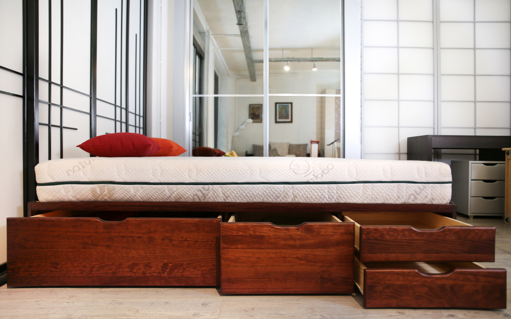 lit avec tiroir en bois