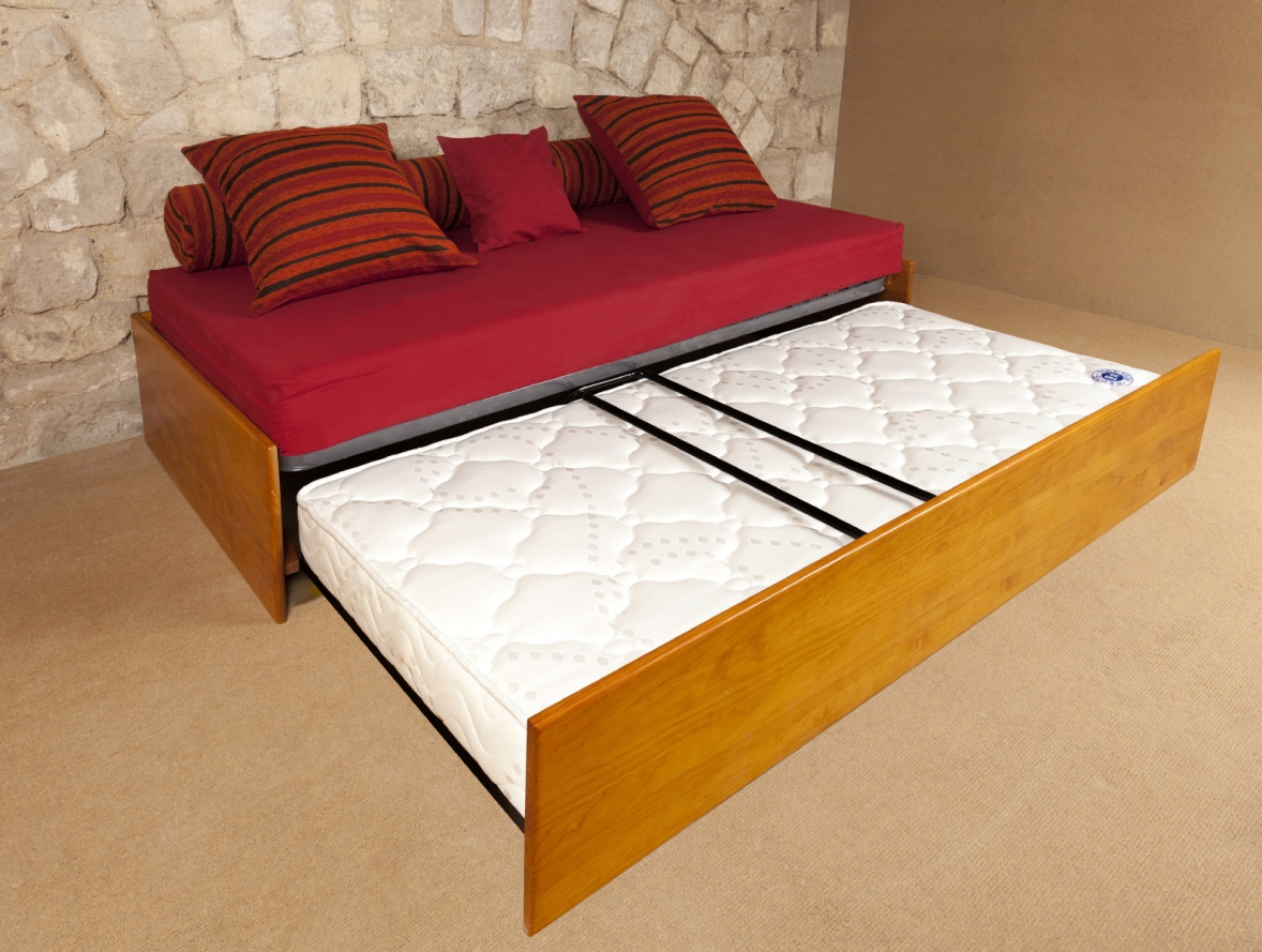 cadre de lit en bois